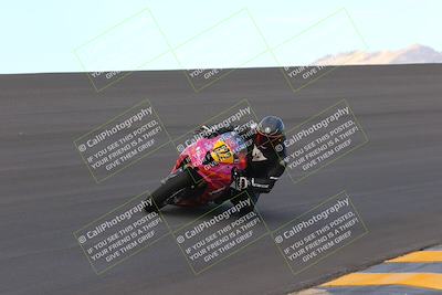 media/Sep-11-2022-SoCal Trackdays (Sun) [[81b7e951af]]/Bowl (820am)/